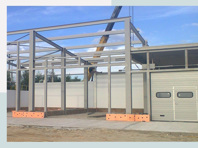 Строительство автосервисов от СтальСтрой-Дмд по цене 632 руб.