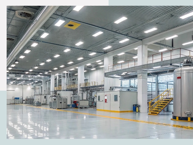 Освещение ангаров в Домодедове от 632 руб. - Эффективные решения